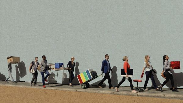 Quitting to the Right