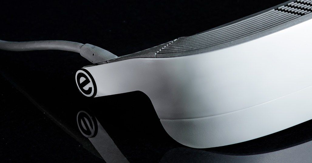 The Wearables Giving Computer Vision to the Blind: Aira, eSight, MyEye | WIRED