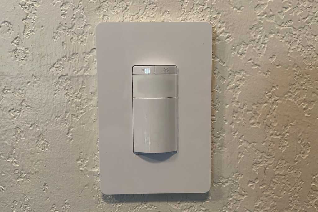 Kasa Smart Wi-Fi Dimmer, Motion Activated review: Long name, great value | TechHive