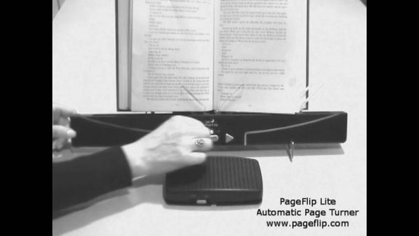 PageFlip Lite Automatic Page Turner - YouTube