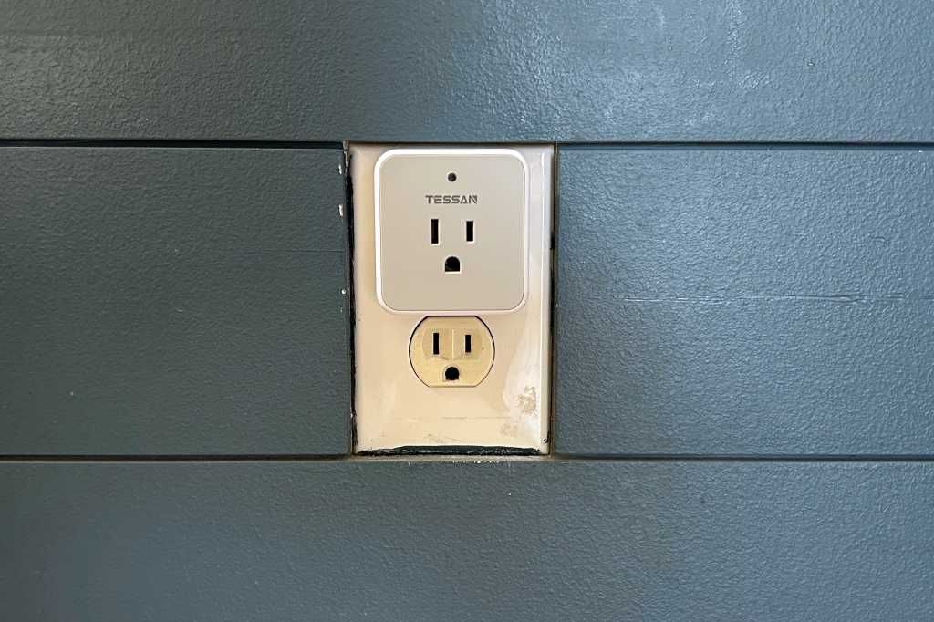 Tessan Remote Wall Outlet review: No Wi-Fi, no problem? | PCWorld