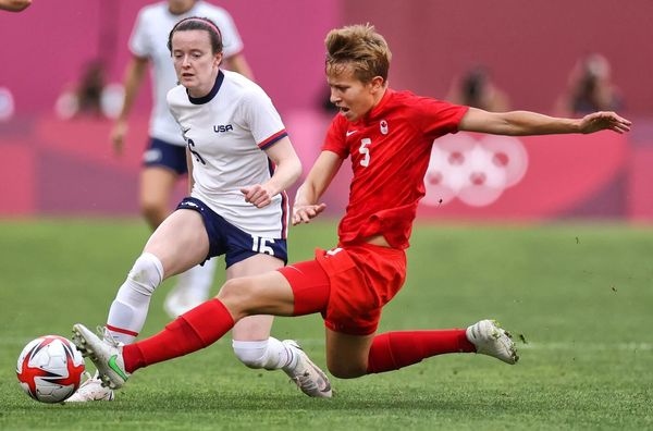 MTgyODg5ODg1OTk5NDQxMzE1