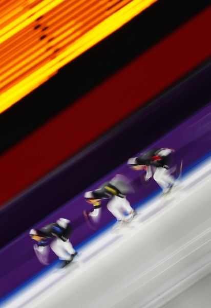 getty-olympics-speed-skating-long-exposure