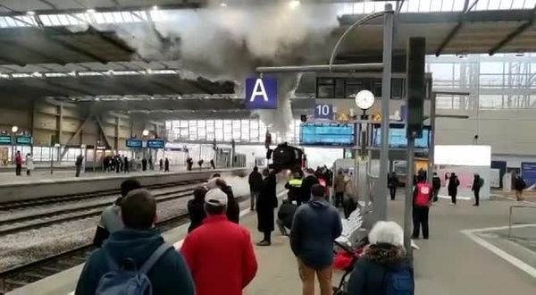 05 22 Rauchen im Bahnhof