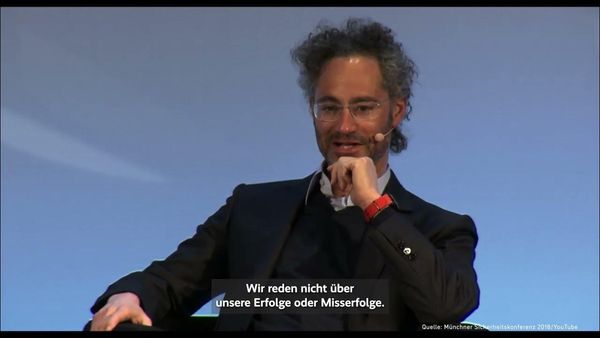 (103) WATCHING YOU - DIE WELT VON PALANTIR UND ALEX KARP - Offizieller Trailer - YouTube