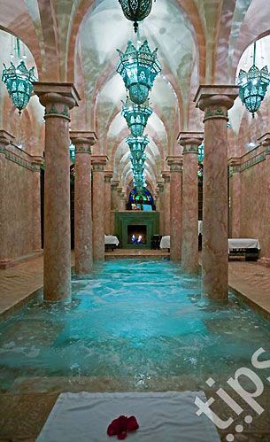 Morocco, Marrakech, hotel Riad spa ~Pools of Desire~