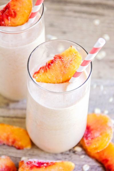 Peach Cobbler Smoothie