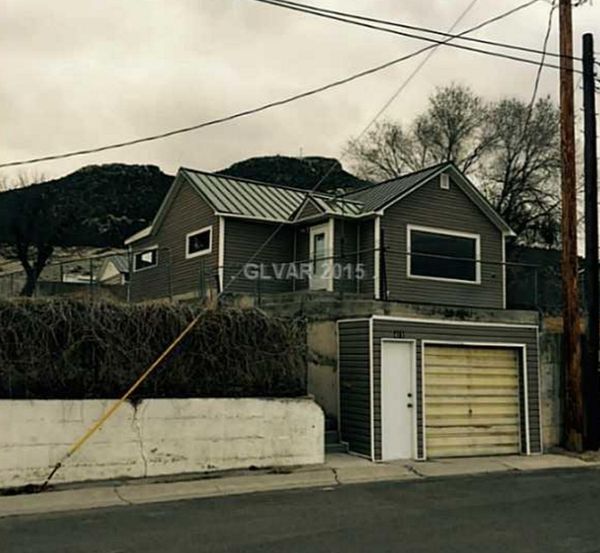 http://www.trulia.com/homes/Nevada/Ely/sold/20517089-411-Ely-Ave-Ely-NV-89301#photo-7