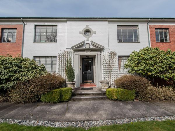 picture-uh=e1d12b396d85d9437b4fad886f286279-ps=9cedaf6923159ff03492636c4f87df3-2167-NW-Irving-St-9-…