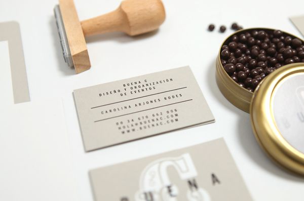 05-Buena-C-Business-Cards-by-Tres-Tipos-Gráficos-on-BPO
