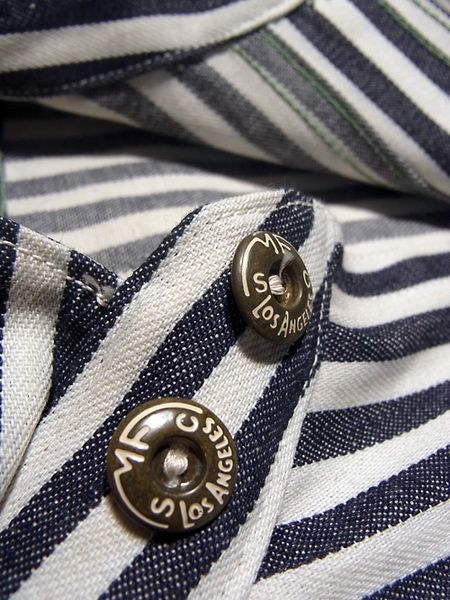 70ff4a7c9c6d11cd4c31e15c88f21b50 2