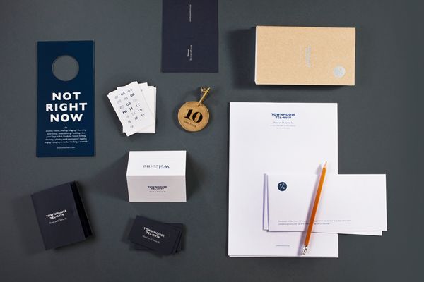 03-Townhouse-Tel-Aviv-Stationery-Koniak-on-BPO