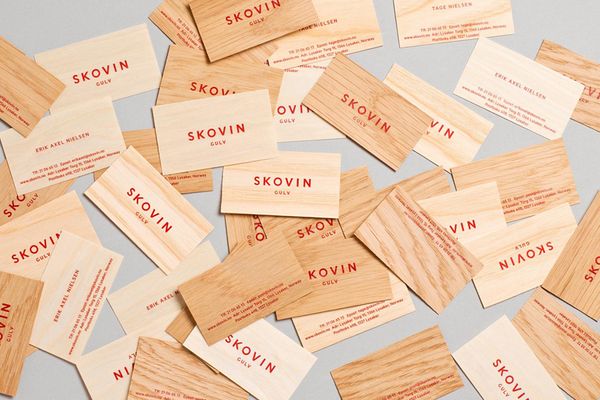 03-Skovin-Wood-Business-Card-Heydays-on-BPO