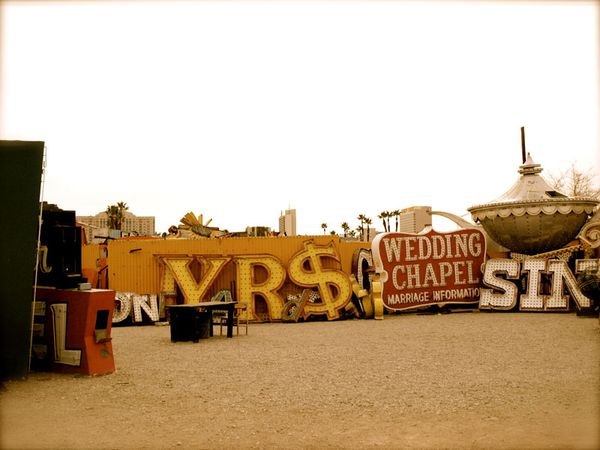 Vegasbypamsattler07