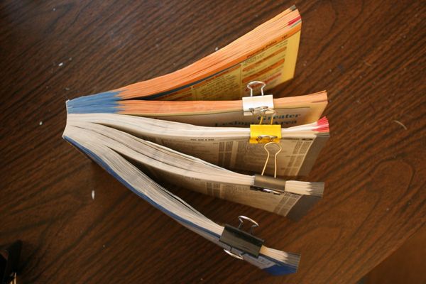 phone_book_pencil_cup_07