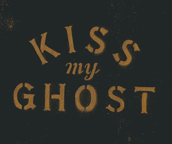 Kissmyghost_detail