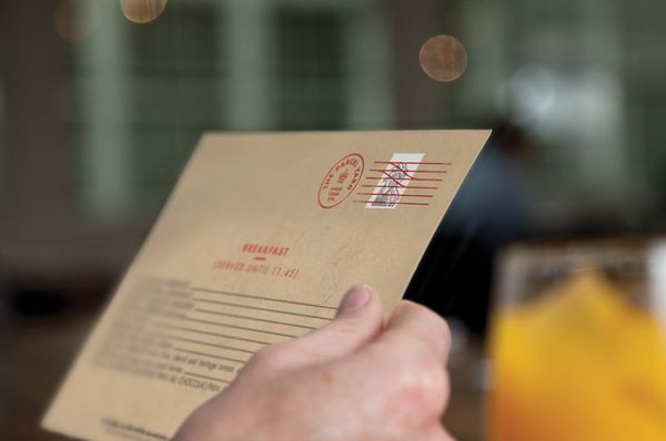 The_Parcel-Yard_Logo_and_Breafast_Menu_Design