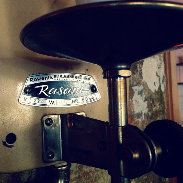 225f0a967c1a11e192e91231381b3d7a-7