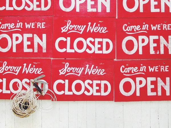 open-closed-sign