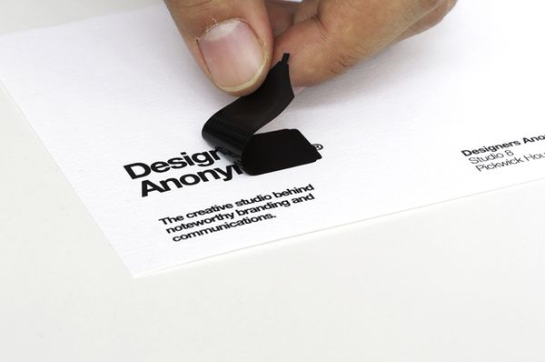 9_Designers_Anonymous_Brand_Identity_Stationery_Sticker