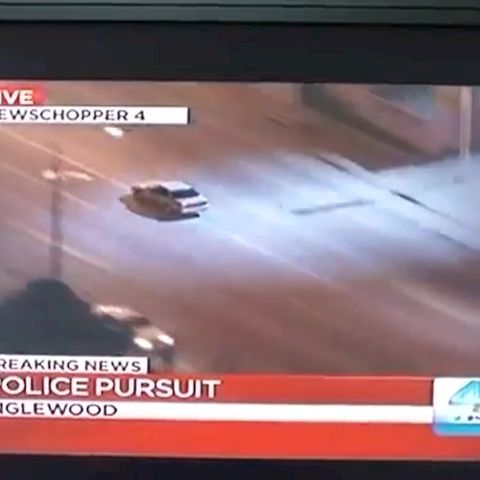This is crazy! #cops #chase #loop