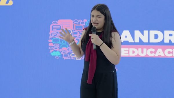 Este es el testimonio de Andrea, de 15 años, sobre educación. Esto es Expresión Z #LaJuventudHab…