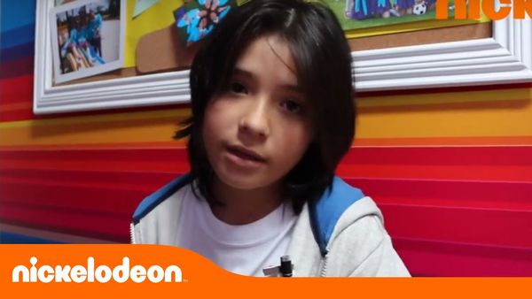 Yo Soy Franky | ¿Qué hay dentro del bolso de Benjamín? | Nickelodeon en Español