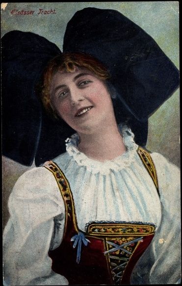 Postcard Junge Frau in Elsässer Tracht mit Kopfbedeckung | akpool.co.uk -c.1917