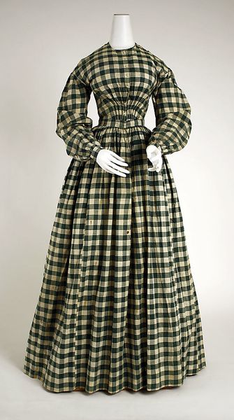 Checked cotton dress, American, 1840-45.