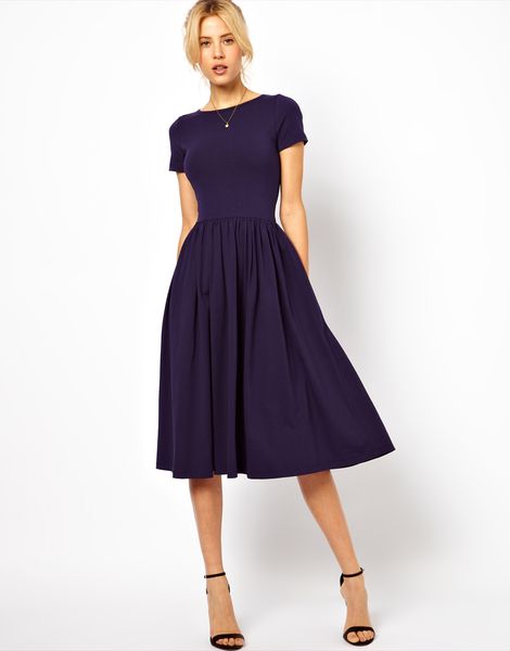 {Midi Dress With Short Sleeves}