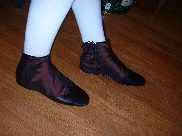 Making mid-19th century shoes