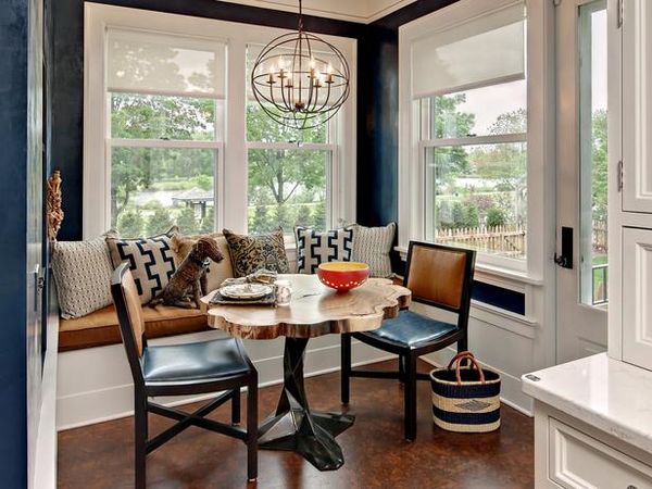 Banquette Seating +Two Chairs for a Small Kitchen http://www.hgtv.com/kitchens/tips-for-turning-you…