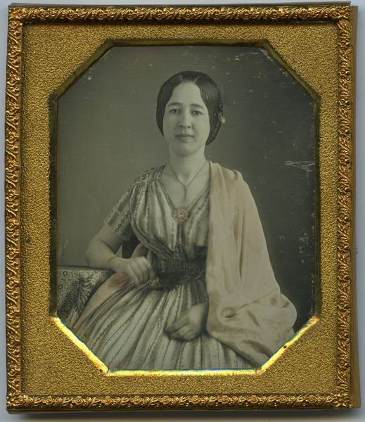 vneck shortsleeve daguerreotype (1840s bodice treatment)