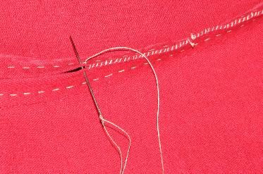 The Elizabethan Seam: Sewing by hand effectively, strongly, elegantly (Extreme Costuming, Laura Mel…