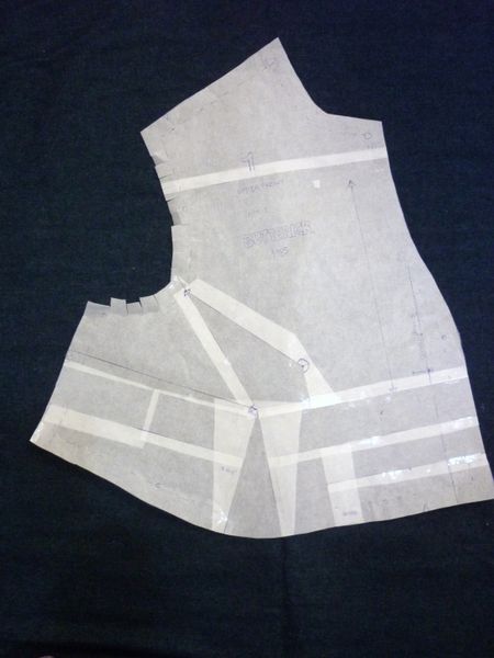 FBA for a gathered bust | via Lazy Stitching.