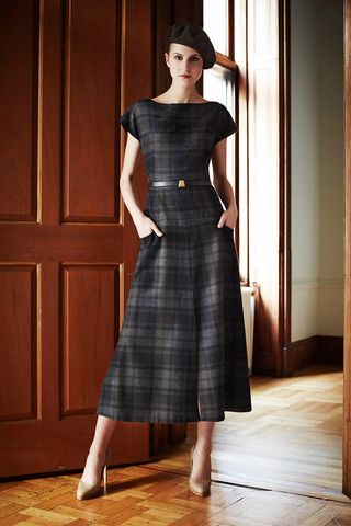 Akris Pre-Fall 2014 Collection Slideshow on Style.com