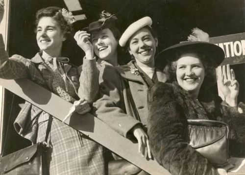 Awesome hats on some awesome ladies!