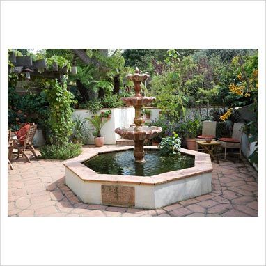 Octagonal fountain