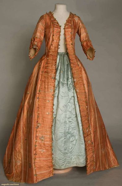 Augusta Auctions: brocade sack back open robe, 1765-1775