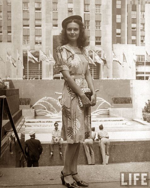 1940s War Fashion Life Magazine