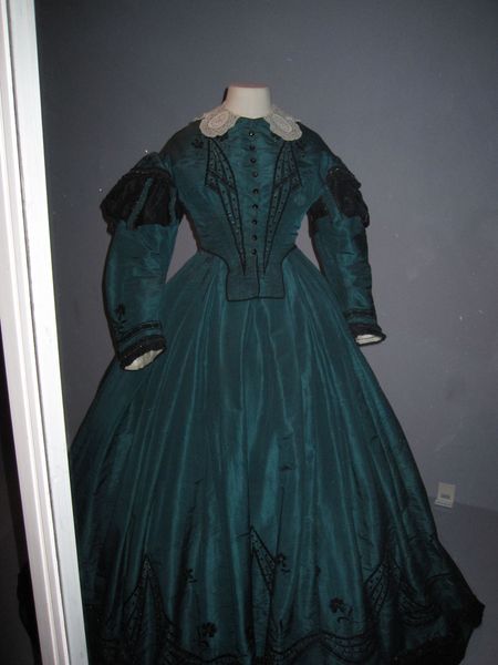 V: 1863-5 Day Dress (bodice and skirt), via Flickr.
