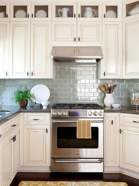 Adding style and drama to your kitchen is easy with a colorful backsplash. Find fresh ways to use f…