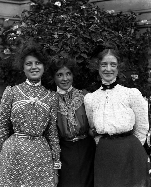 Smiling Victorians , via Flickr