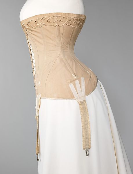 Corset, 1904. MET.