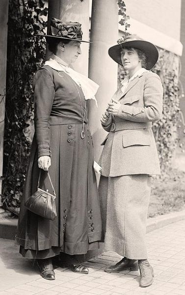 You are looking at a dramatic image of Boeckel, Mrs. Richard, Right. It was made in 1919 by Harris …