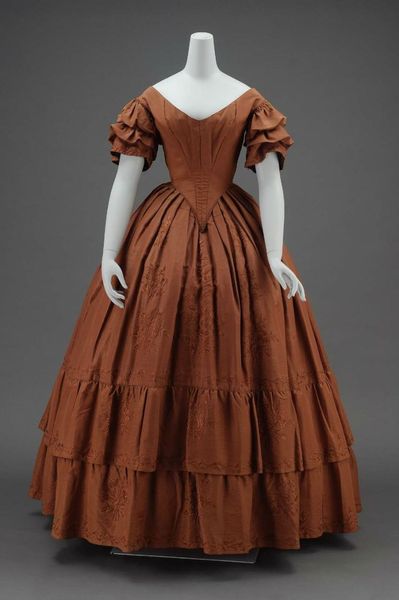 Dinner dress ca. 1840