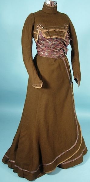 c. 1900 Victorian Gown / Gibson Era Brown Wool and Paisley Silk 2-piece Gown