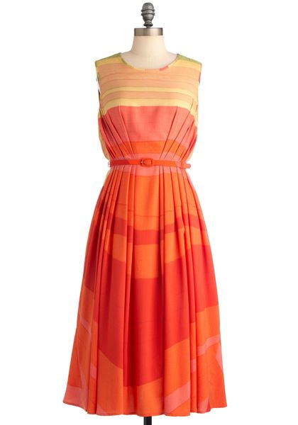 Interesting pleating/dart detail.