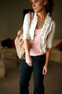 The tutorial is here:  http://little-inspirations.blogspot.com/2010/04/my-anthro-look-alike-cardiga…