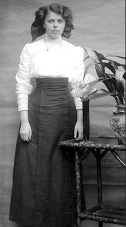 The main feature of the Corselet Skirt was a high waist worn just beneath the bust with no indicati…